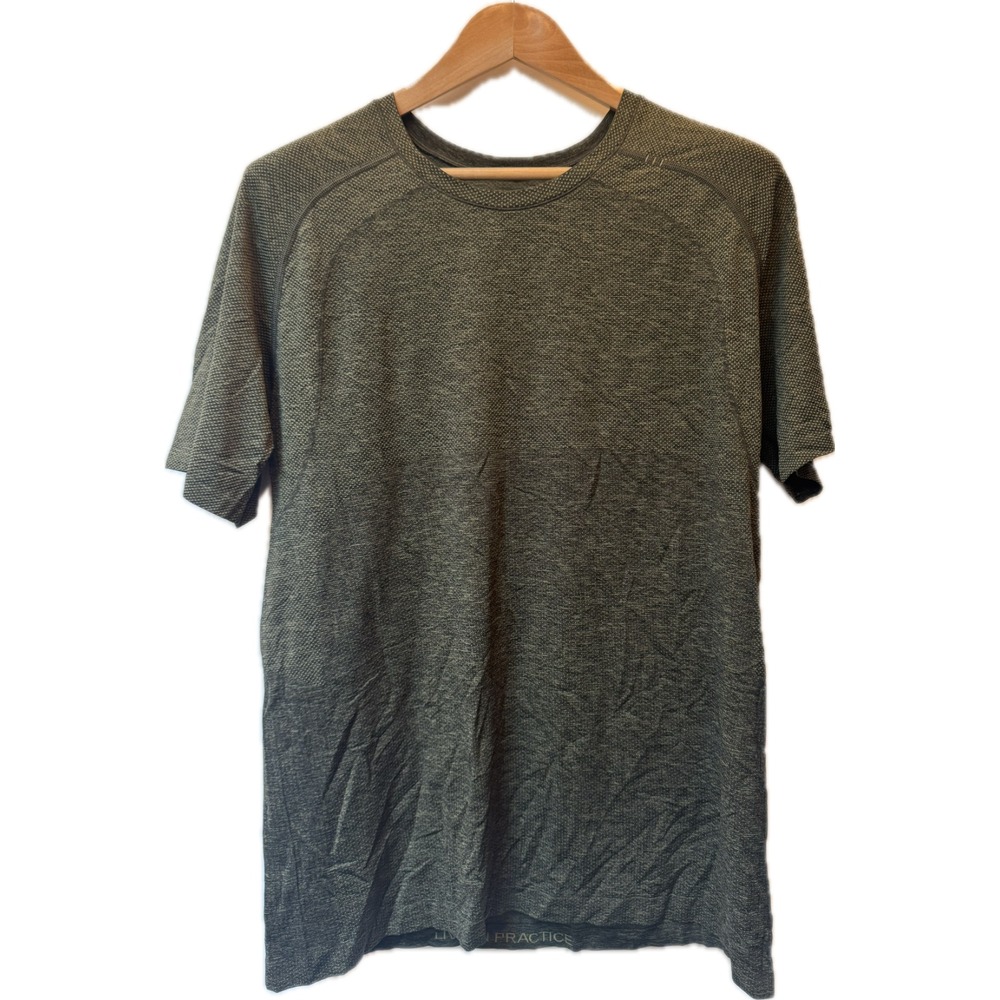 Lululemon Men's Short Sleeve Dark Green Active Workout‎ Top Size L